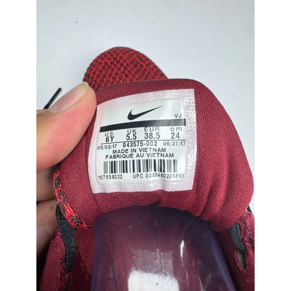 Nike Dualtone Racer SE 943575-002 Sneakers Boys US 6 Red Low Top Running Shoes